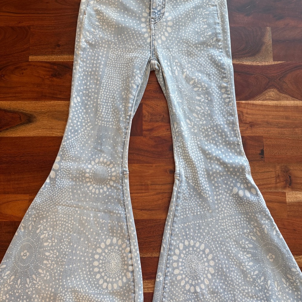 Free People We The Free Light Blue Patterned Flare Jeans